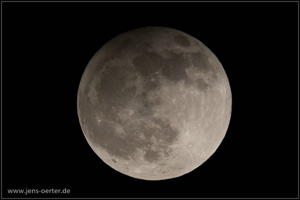 2013_04_mondfinsternis_1kl