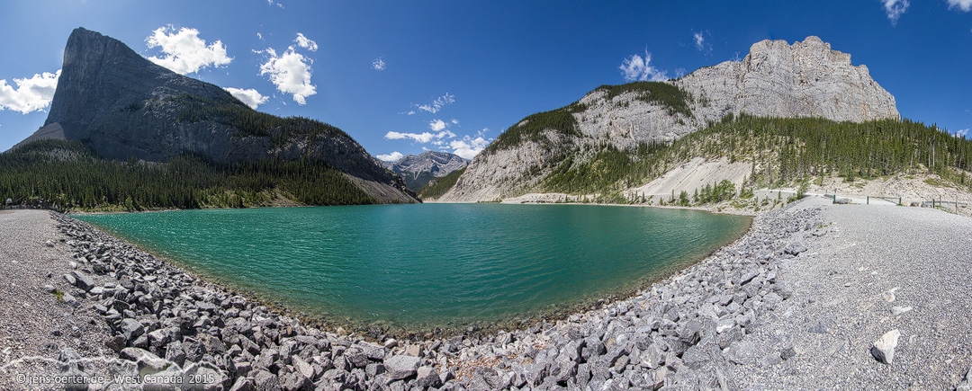 201506_canmore_pano.jpg